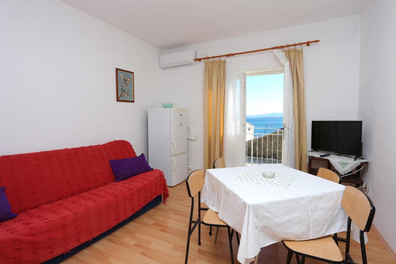 Apartment Igrane 311B Bagian luar foto